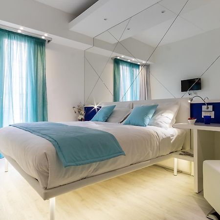 Hotel Nuovo Giardino Римини Экстерьер фото