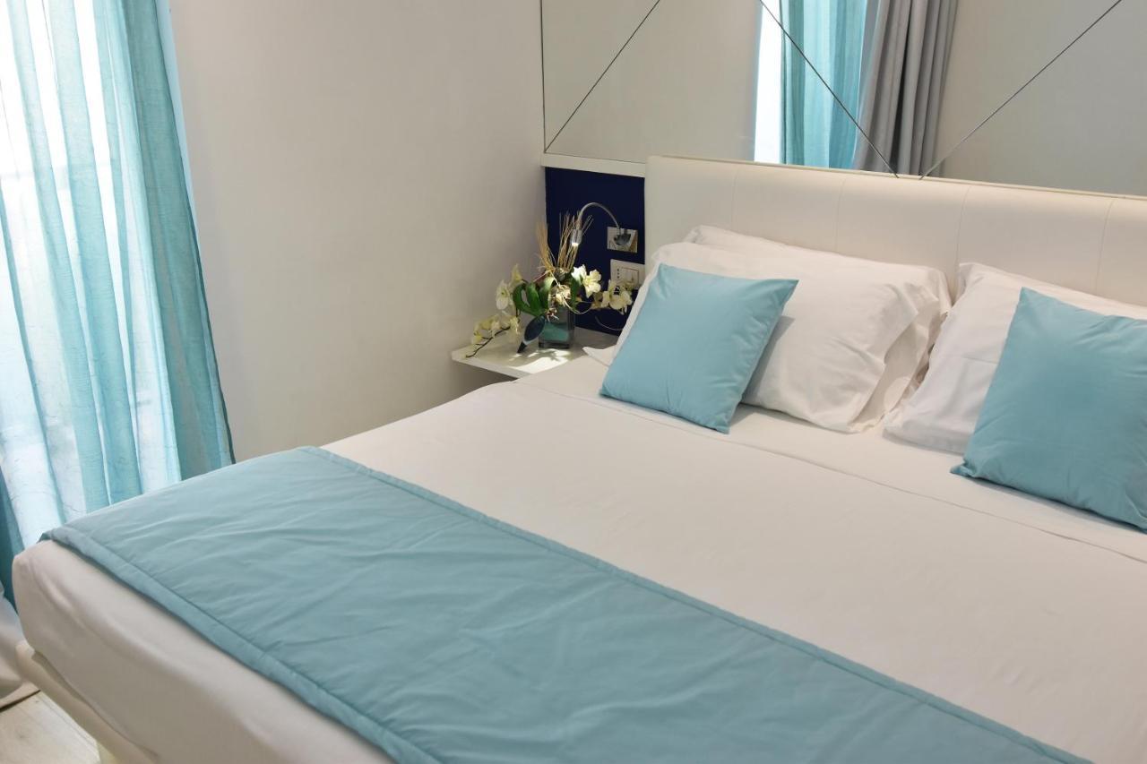 Hotel Nuovo Giardino Римини Экстерьер фото