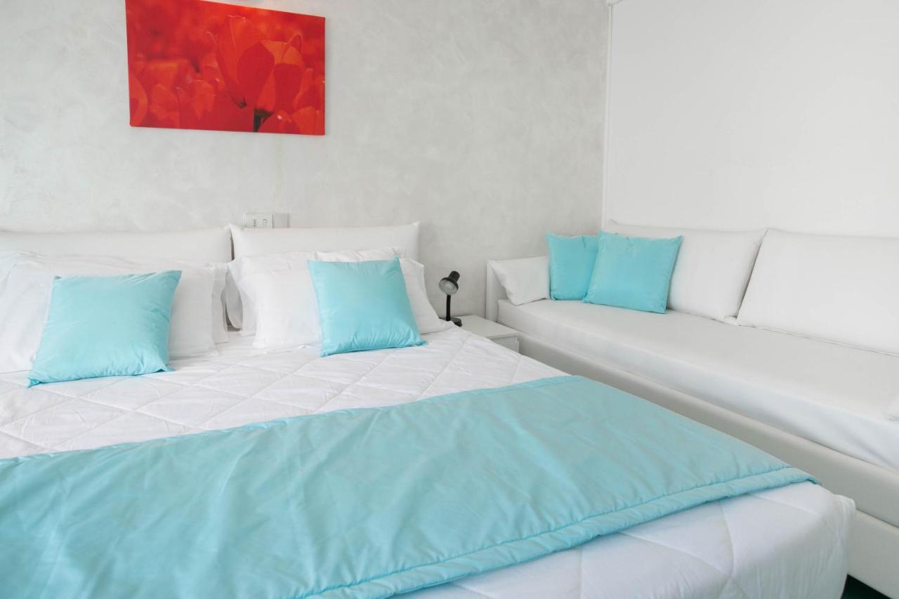Hotel Nuovo Giardino Римини Экстерьер фото