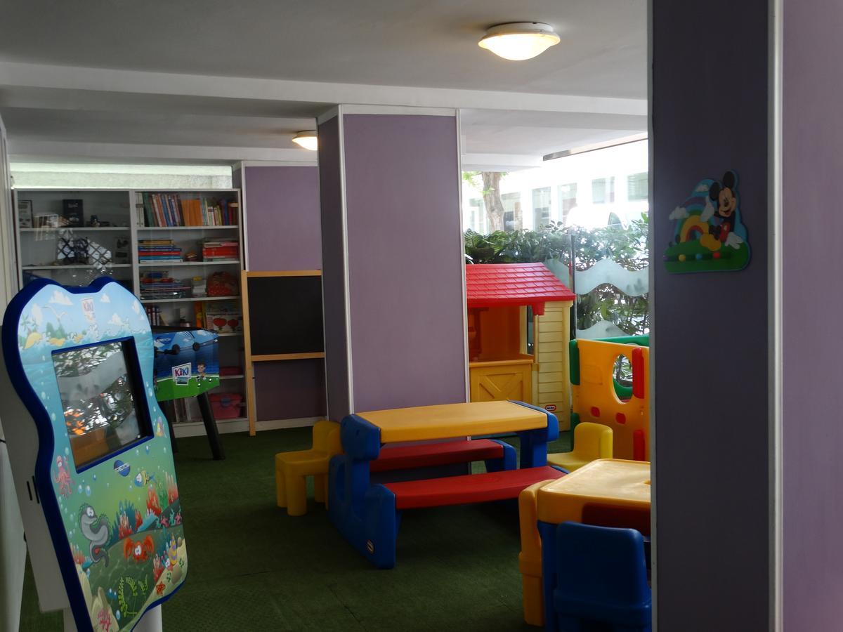 Hotel Nuovo Giardino Римини Экстерьер фото