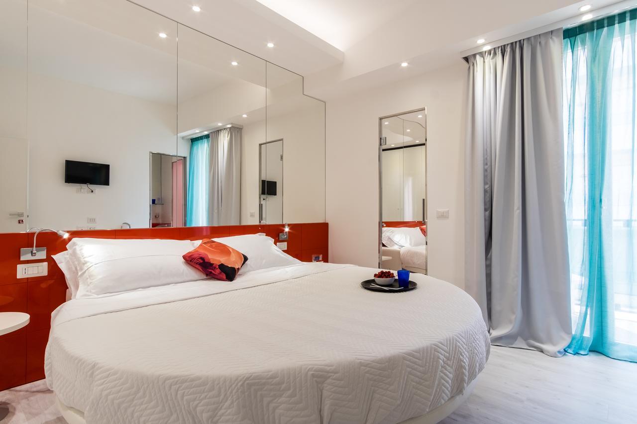 Hotel Nuovo Giardino Римини Экстерьер фото